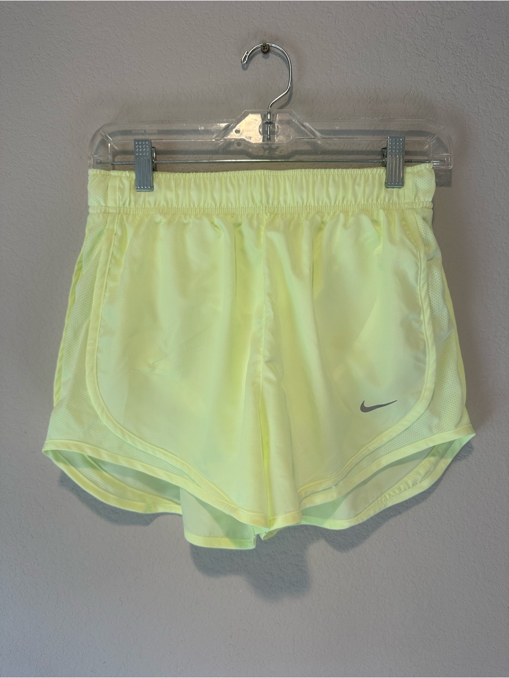 Nike Dri-Fit Tempo Running Shorts size Small Neon Green-Yellow (Like New)